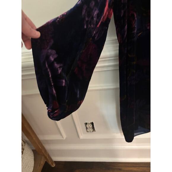 Trina Turk Dress Eclair Crushed Velvet Burnout Floral Long Sleeve Floral Small - Picture 8 of 9